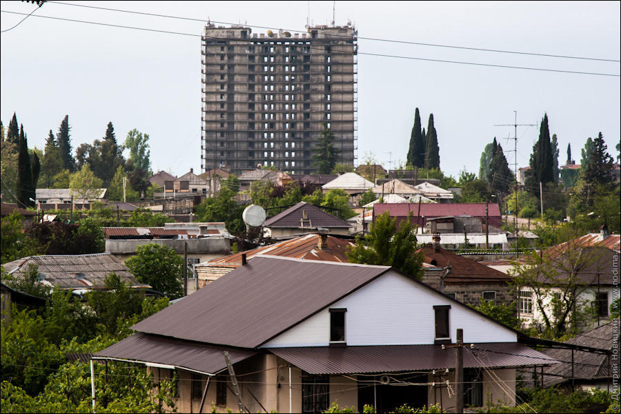 Фотография: Заброшенные здания и разруха в Абхазии №3 - BigPicture.ru