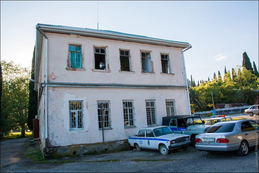 Фотография: Заброшенные здания и разруха в Абхазии №18 - BigPicture.ru