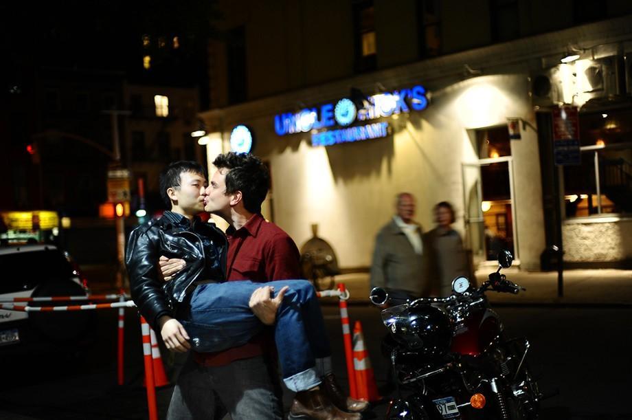 Фотография: Поцелуи друзей и незнакомцев №11 - BigPicture.ru