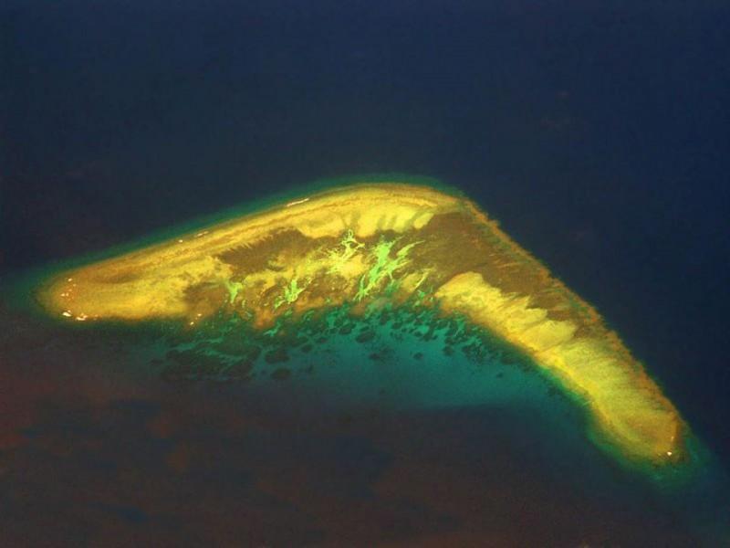 Фотография: 12 островов с удивительными очертаниями №1 - BigPicture.ru