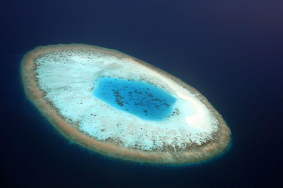 Фотография: 12 островов с удивительными очертаниями №6 - BigPicture.ru