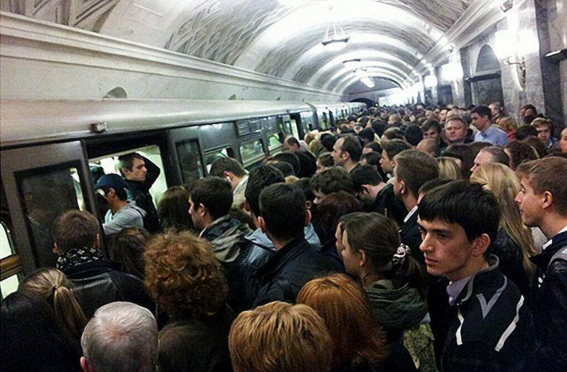 Фотография: 14 самых убедительных доказательств транспортного коллапса в Москве №15 - BigPicture.ru