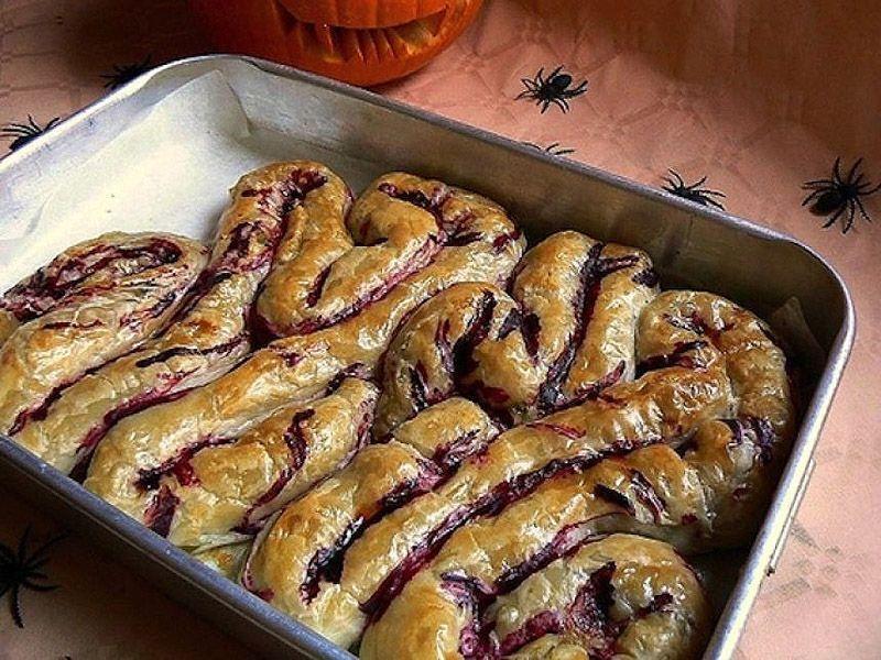 Фотография: Блюда для Хэллоуина: Вкусно, но выглядит ужасно №10 - BigPicture.ru