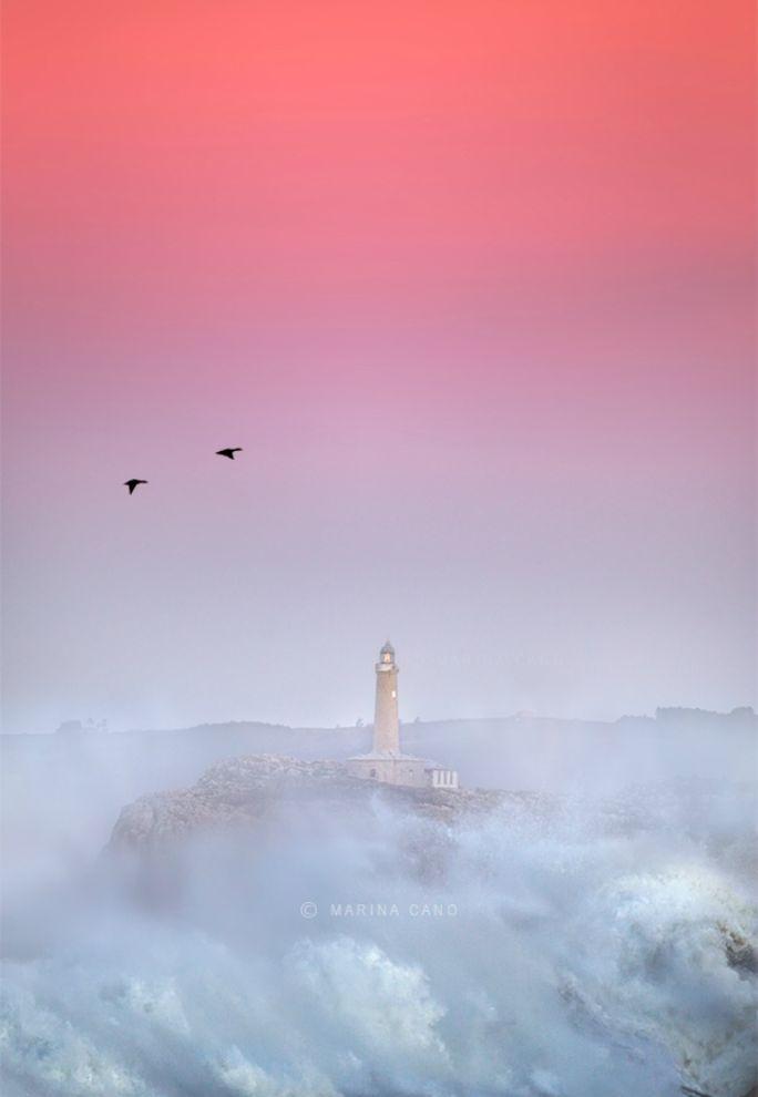 Фотография: Шторм и одинокий маяк №10 - BigPicture.ru