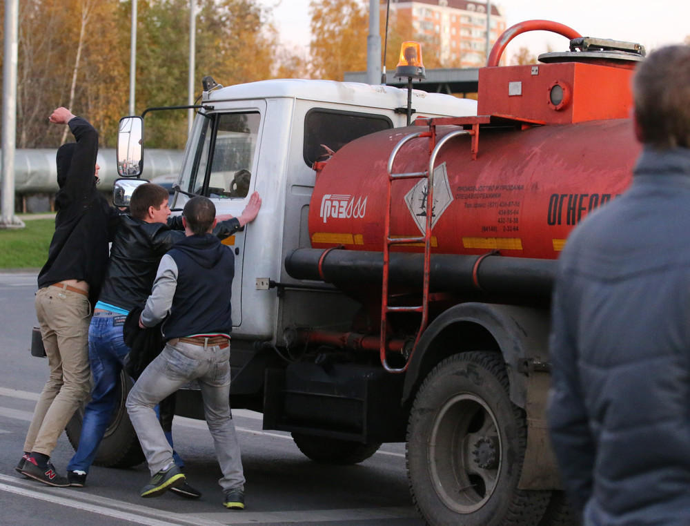 Фотография: Беспорядки в Бирюлево №6 - BigPicture.ru