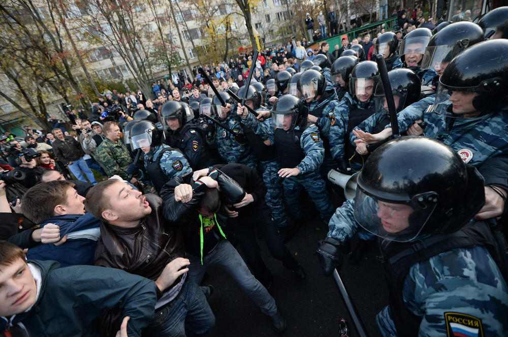 Фотография: Беспорядки в Бирюлево №15 - BigPicture.ru