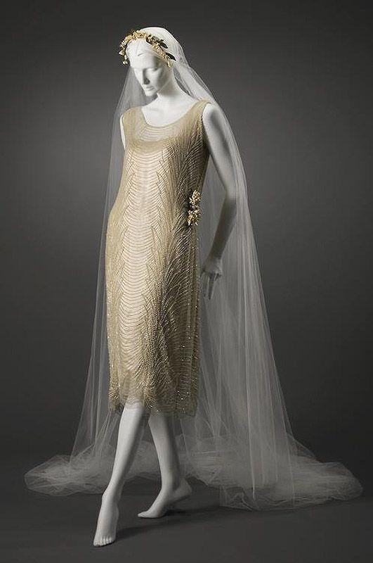 Фотография: Свадебные платья — 200 лет истории №36 - BigPicture.ru