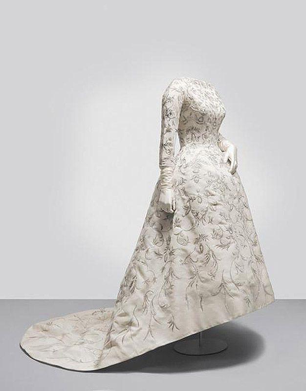 Фотография: Свадебные платья — 200 лет истории №60 - BigPicture.ru
