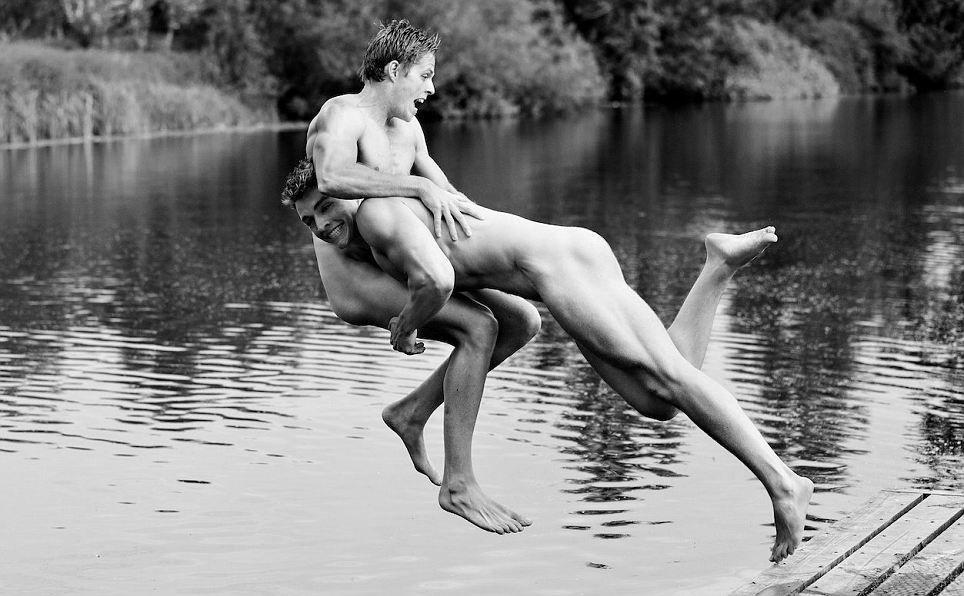 Фотография: Как британские спортсмены выступают против гомофобии №4 - BigPicture.ru