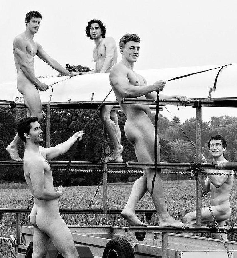 Фотография: Как британские спортсмены выступают против гомофобии №8 - BigPicture.ru