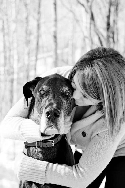 Фотография: Прощание навеки: фотограф снимает последний момент любви между хозяином и собакой перед усыплением №18 - BigPicture.ru