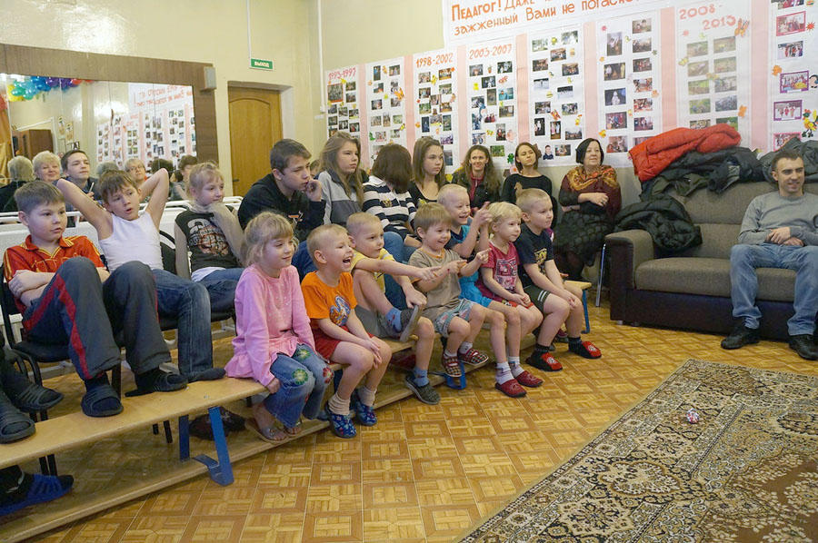 Фотография: Как мы съездили в детский дом в посёлке Будогощь 21.12.13 №15 - BigPicture.ru