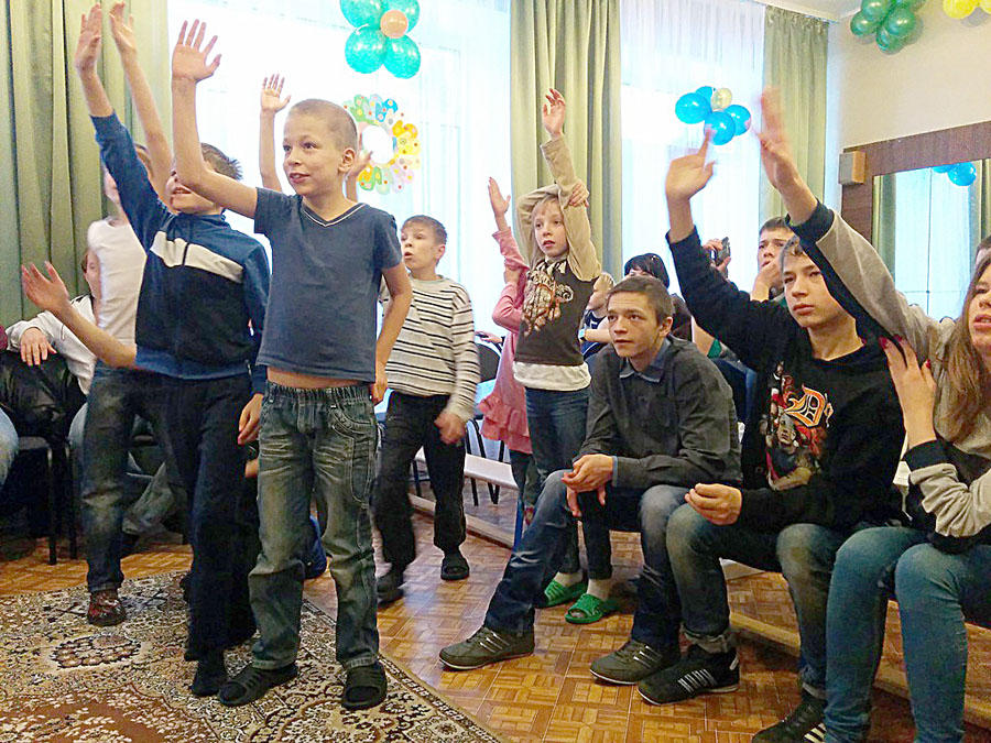 Фотография: Как мы съездили в детский дом в посёлке Будогощь 21.12.13 №36 - BigPicture.ru
