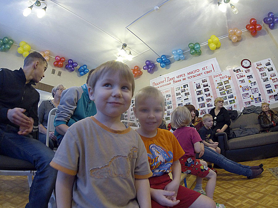 Фотография: Как мы съездили в детский дом в посёлке Будогощь 21.12.13 №39 - BigPicture.ru