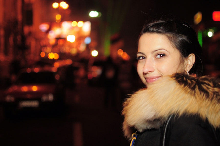 Фотография: Красивые девушки Евромайдана зажигают дух революции №9 - BigPicture.ru