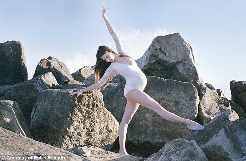 Фотография: Беременная балерина №8 - BigPicture.ru