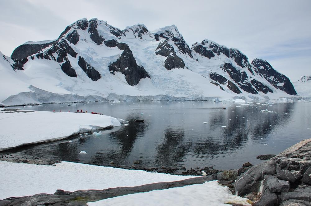 Фотография: Антарктида: Остров Booth, бухта Port Charcot №9 - BigPicture.ru