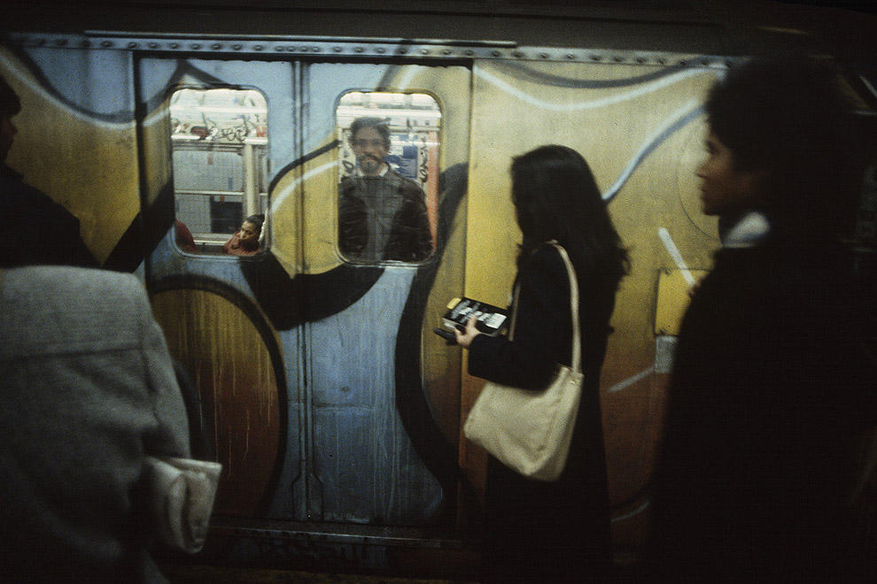 Фотография: Метрополитен и пассажиры Нью-Йорка в 1981 году №9 - BigPicture.ru