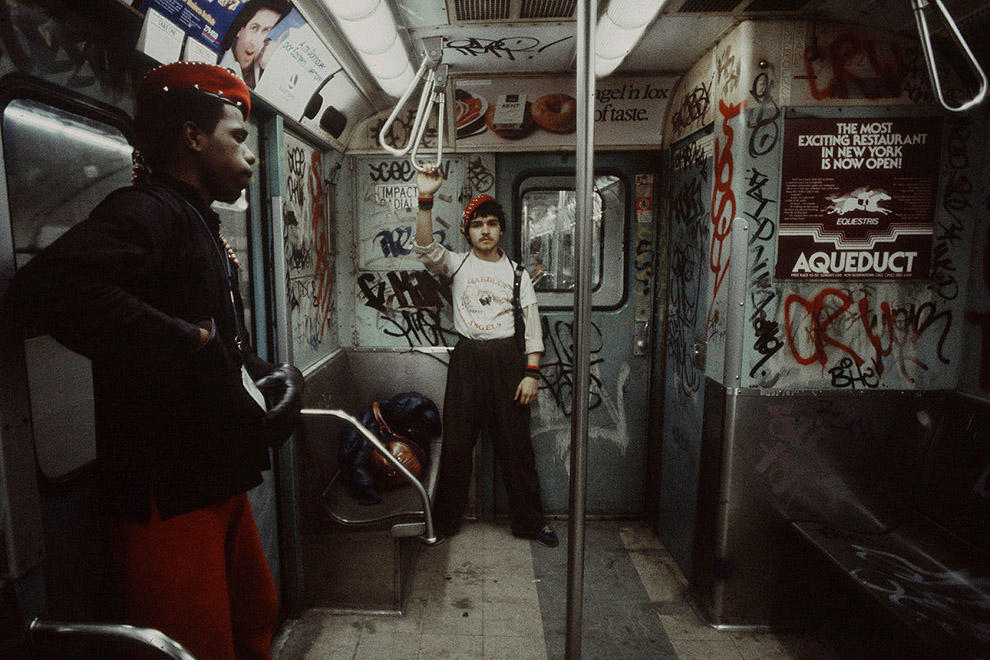 Фотография: Метрополитен и пассажиры Нью-Йорка в 1981 году №11 - BigPicture.ru