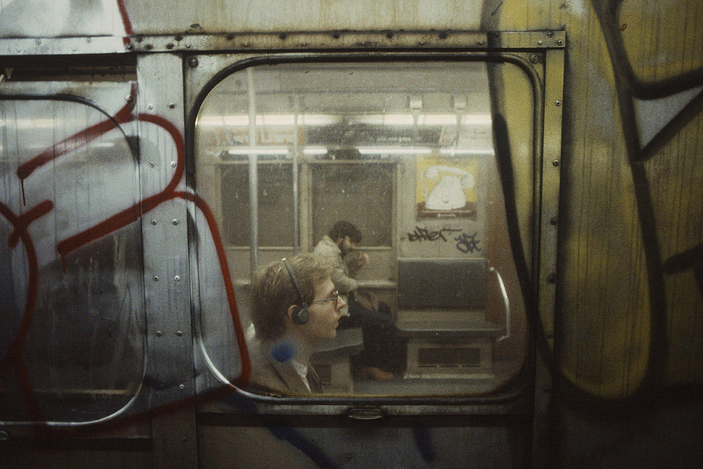 Фотография: Метрополитен и пассажиры Нью-Йорка в 1981 году №12 - BigPicture.ru