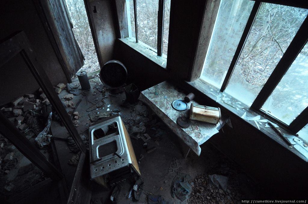 Фотография: Новый год 2014 в Чернобыльской Зоне отчуждения. Город Припять №3 - BigPicture.ru