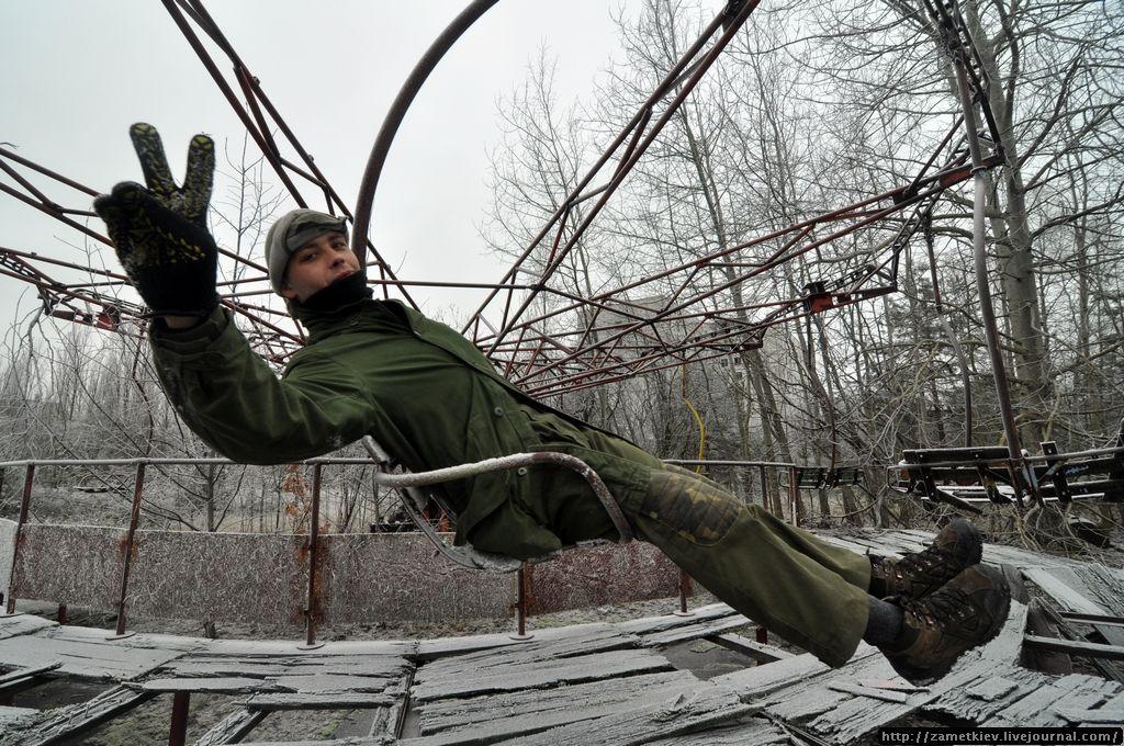 Фотография: Новый год 2014 в Чернобыльской Зоне отчуждения. Город Припять №19 - BigPicture.ru