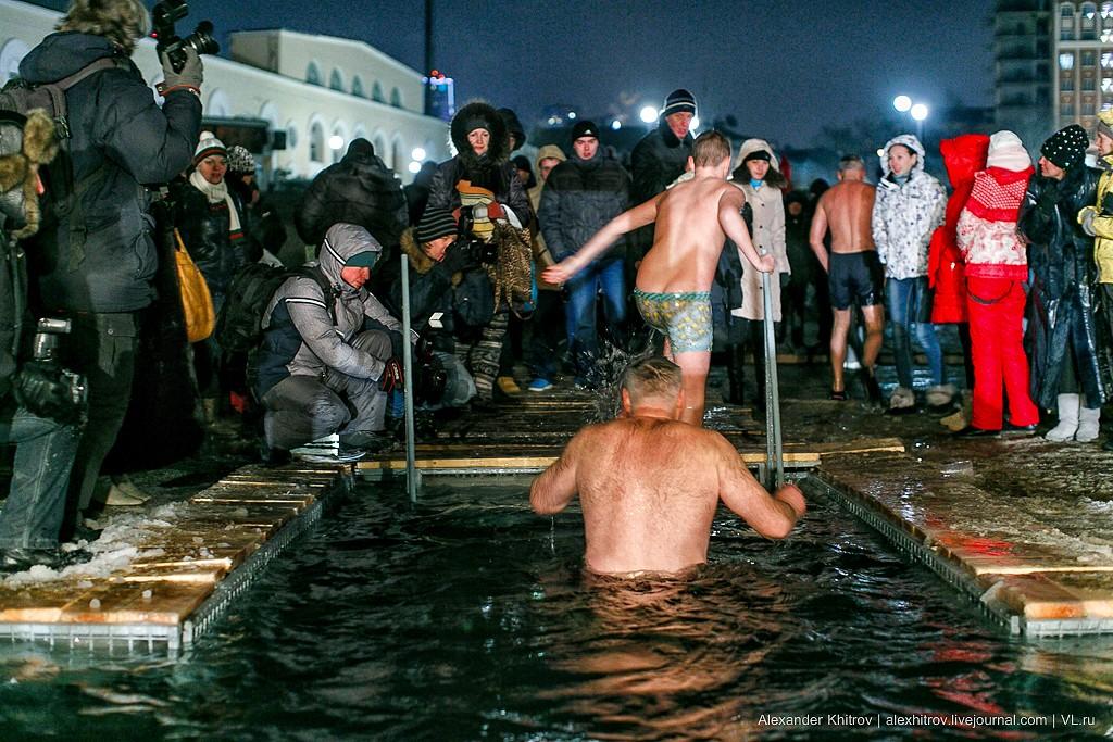Фотография: Крещенские купания во Владивостоке №4 - BigPicture.ru