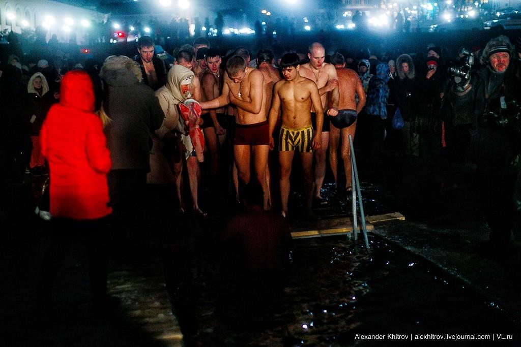 Фотография: Крещенские купания во Владивостоке №64 - BigPicture.ru