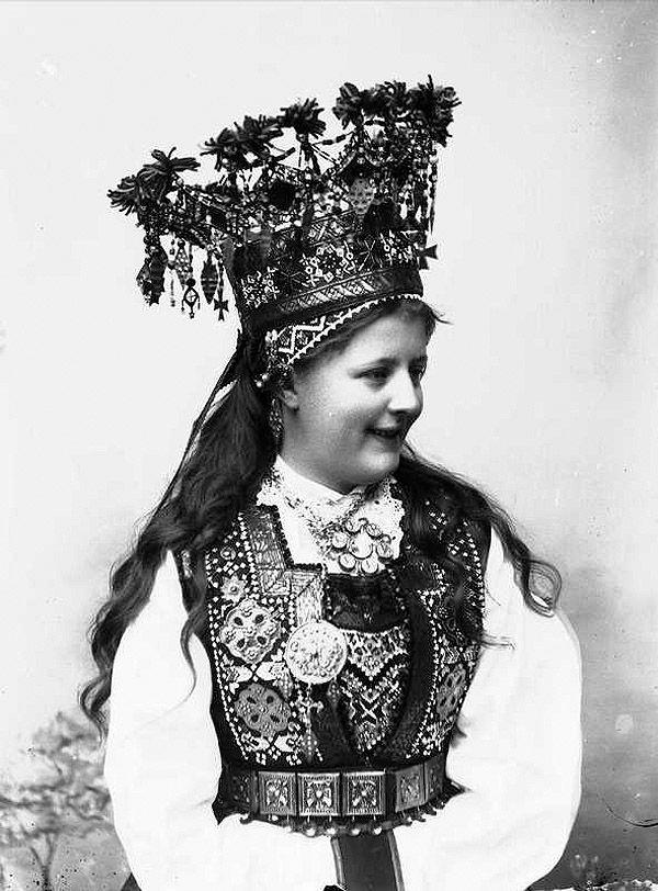 Фотография: Сказочные наряды норвежских невест 1870-1920-х годов №13 - BigPicture.ru