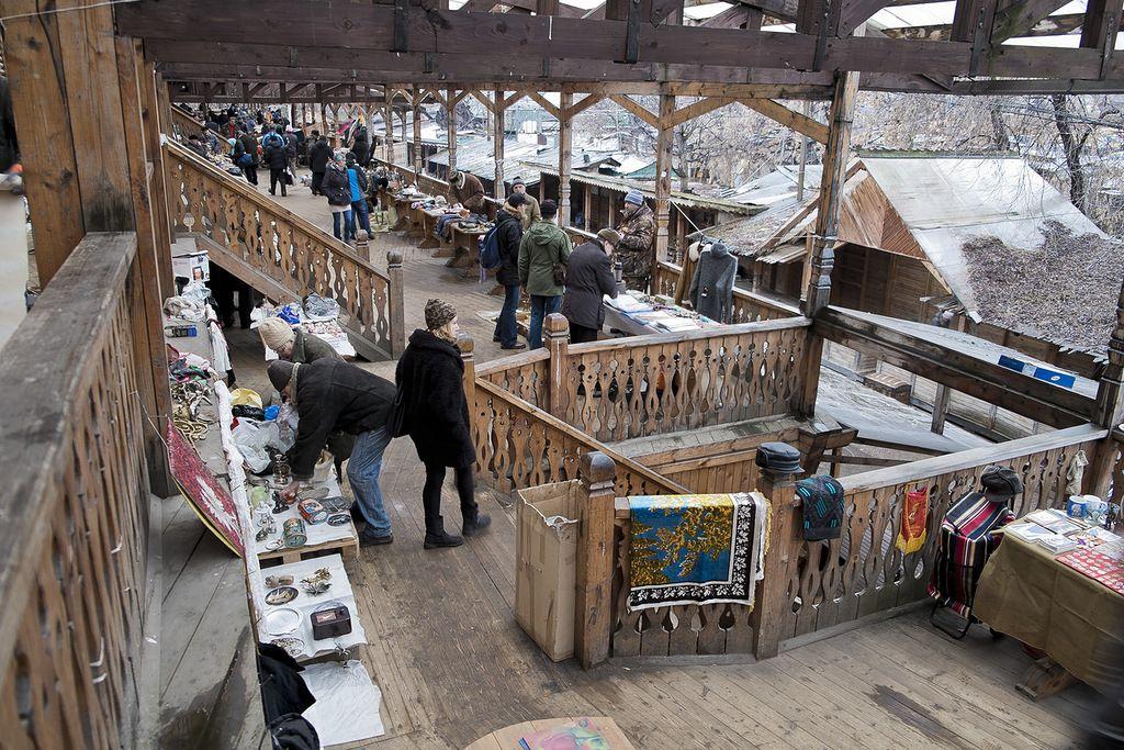 Фотография: Как выглядит блошиный рынок в Москве №34 - BigPicture.ru