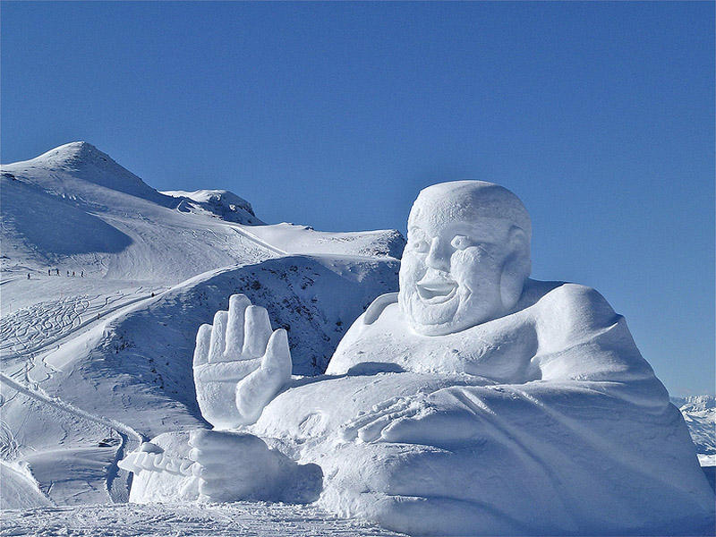 Фотография: 20 примеров того, что еще, кроме снеговика, можно слепить из снега №13 - BigPicture.ru