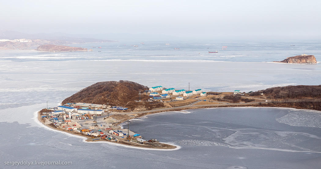 Фотография: Владивосток, Русский остров и побережье с вертолета №11 - BigPicture.ru