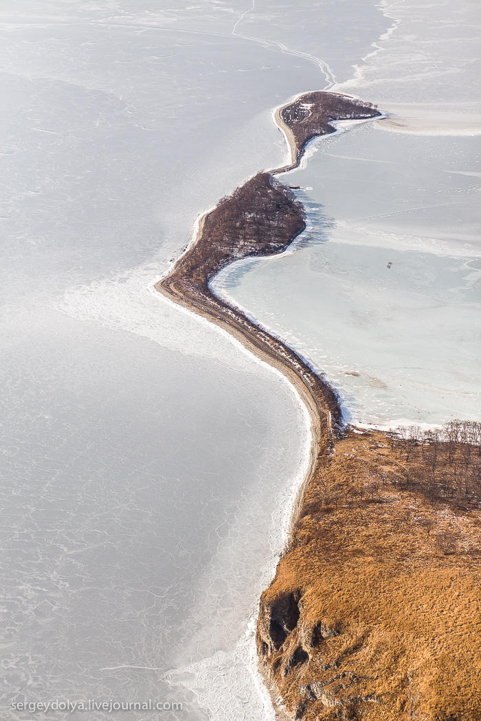 Фотография: Владивосток, Русский остров и побережье с вертолета №28 - BigPicture.ru