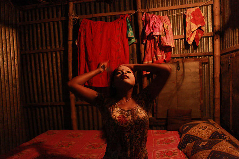 Фотография: Украденное детство - Девочки-проститутки из Бангладеш №29 - BigPicture.ru