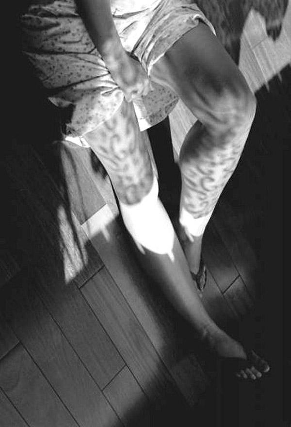 Фотография: Одетая в тень: эротические фотографии с игрой света и тени №19 - BigPicture.ru