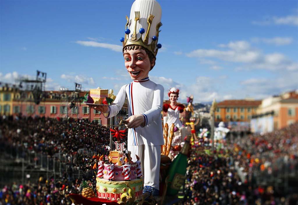 Фотография: 20 ярких кадров карнавалов со всего света №11 - BigPicture.ru