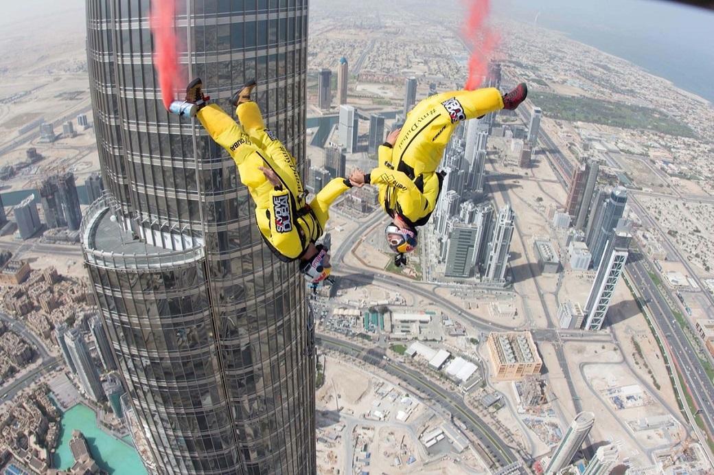 Фотография: Прыжок с самого высокого здания в мире №5 - BigPicture.ru