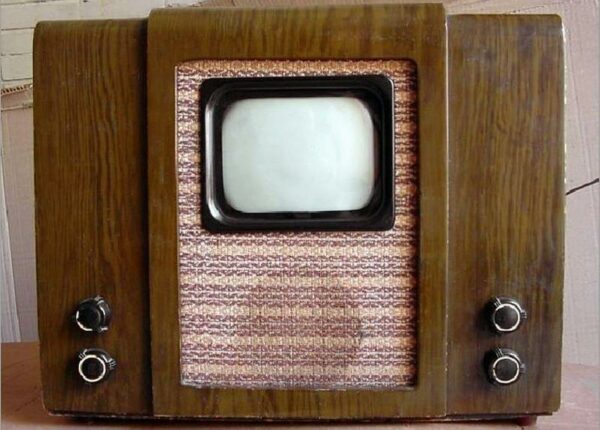 КВН и другие — 10 легендарных советских телевизоров