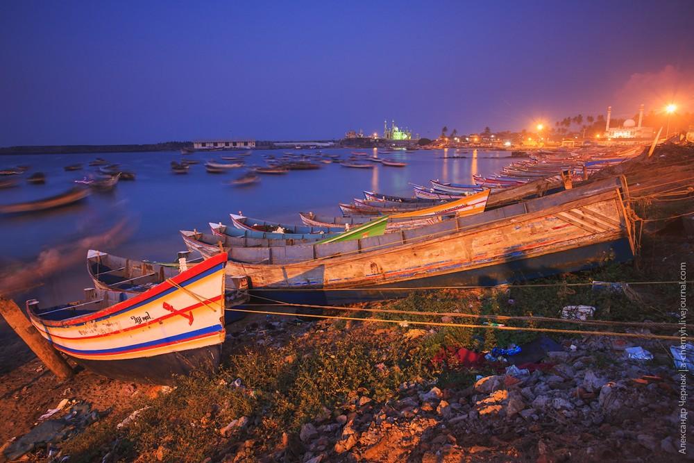 Фотография: Индийские заметки: По ту сторону курорта. Морской порт Вижинджам №5 - BigPicture.ru
