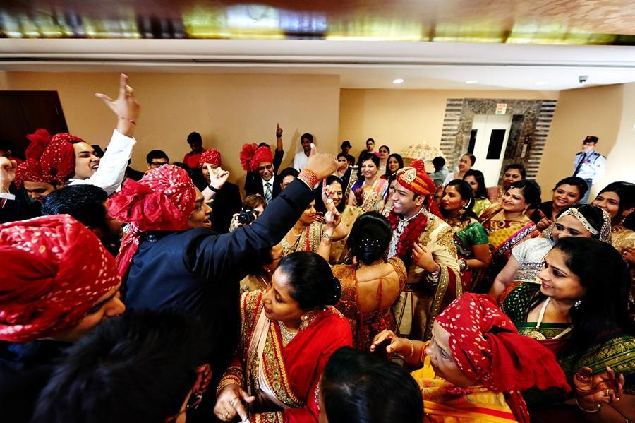Фотография: Все индусы делают ЭТО, или Настоящая индийская свадьба №127 - BigPicture.ru