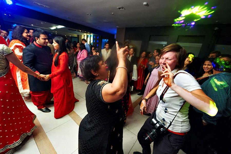 Фотография: Все индусы делают ЭТО, или Настоящая индийская свадьба №165 - BigPicture.ru