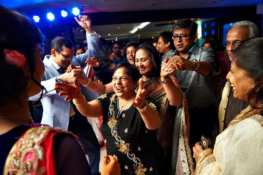 Фотография: Все индусы делают ЭТО, или Настоящая индийская свадьба №30 - BigPicture.ru