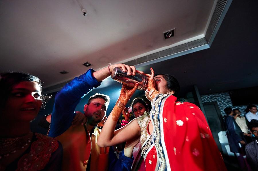 Фотография: Все индусы делают ЭТО, или Настоящая индийская свадьба №37 - BigPicture.ru
