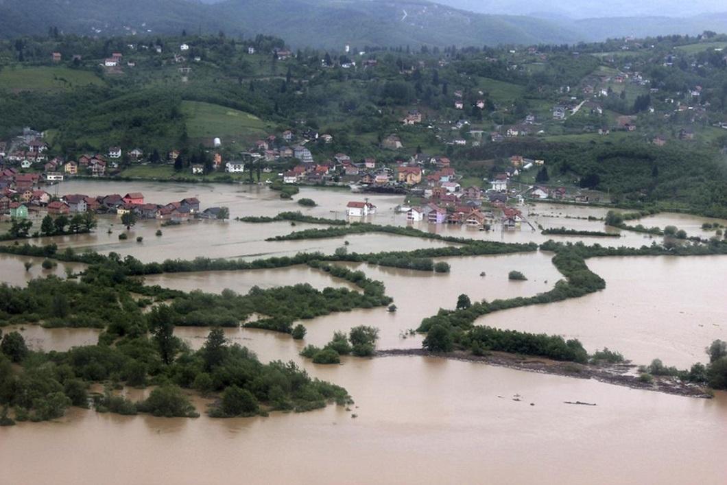 Фотография: Наводнение на Балканах №2 - BigPicture.ru