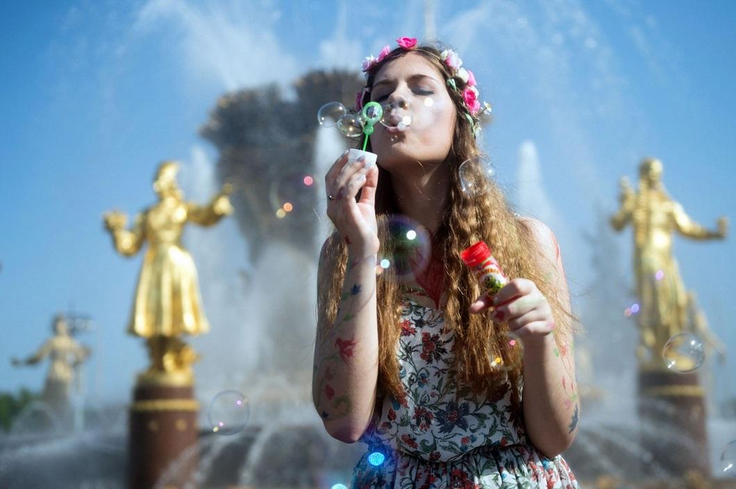 Фотография: Парад мыльных пузырей в Москве и другие лучшие фото со всего мира за неделю №2 - BigPicture.ru