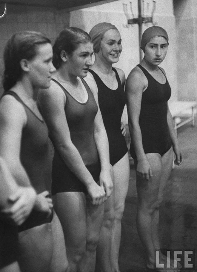 Фотография: Москвички в 1956 году на снимках фотографа LIFE Лизы Ларсен №50 - BigPicture.ru