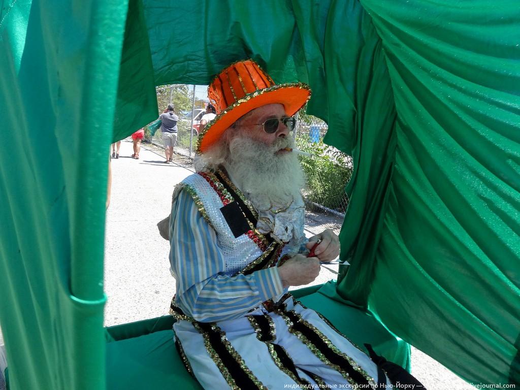 Фотография: Парад русалок на Кони-Айленде №12 - BigPicture.ru