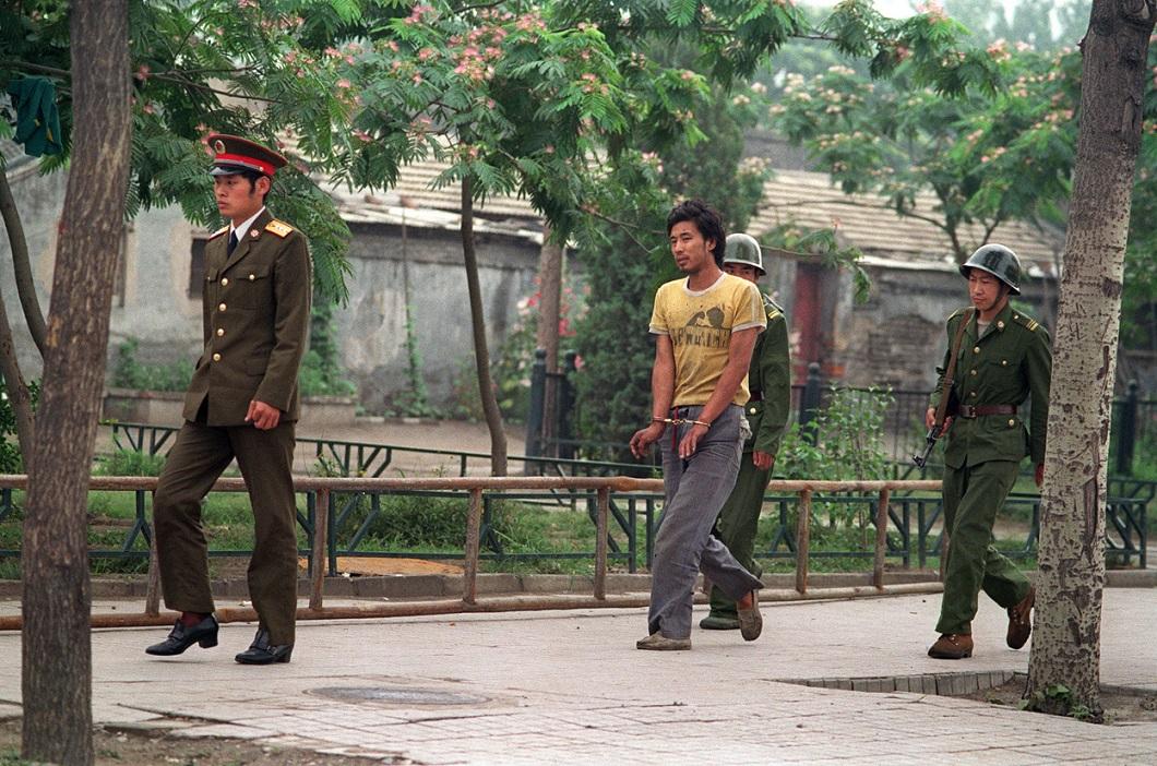 Фотография: Расстрел демонстрантов на площади Тяньаньмэнь 25 лет назад №27 - BigPicture.ru