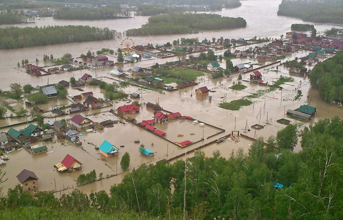 Фотография: Лето на Алтае началось со страшного наводнения №6 - BigPicture.ru
