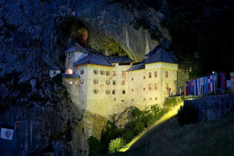 Фотография: 10 мистических замков с привидениями №3 - BigPicture.ru